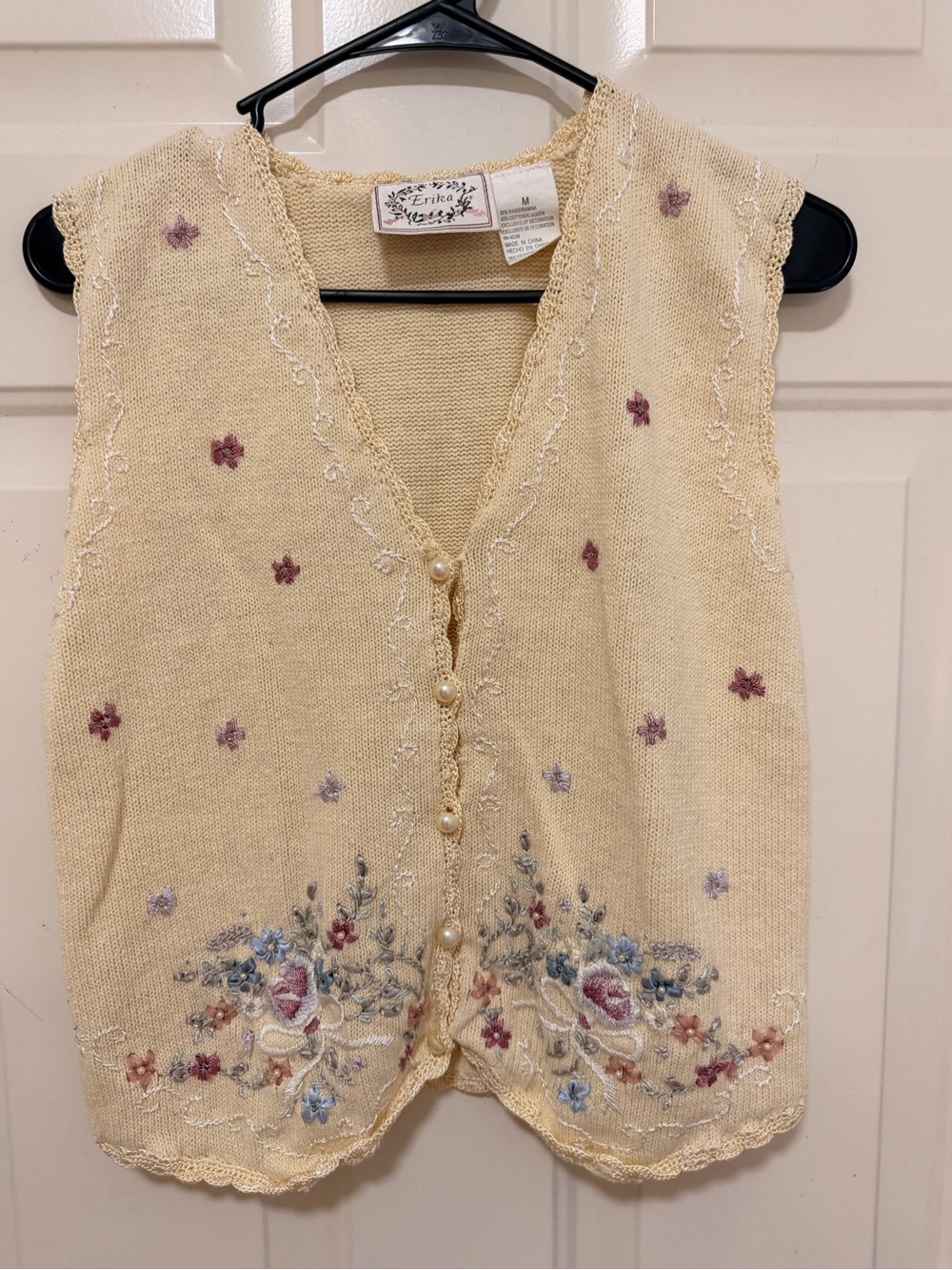 Erika Cream Floral Embroidered Sleeveless Knit Vest